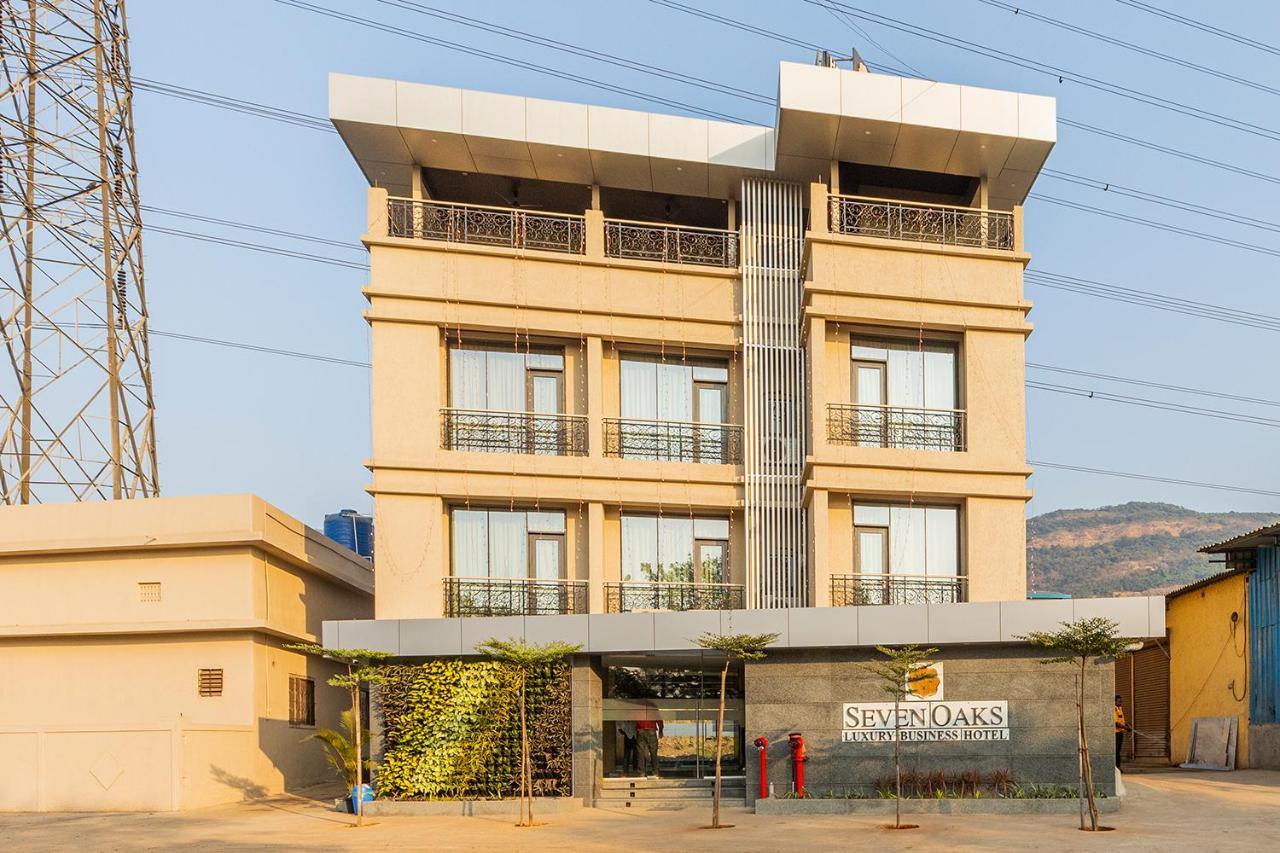 Hotel Seven Oaks نافي مومباي المظهر الخارجي الصورة